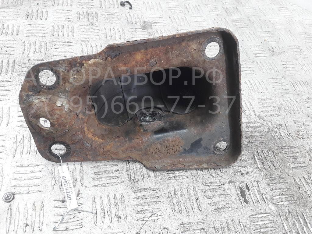 Кронштейн (сопут. товар)