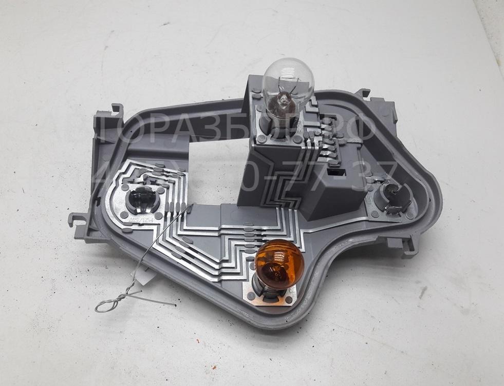 Плата заднего фонаря левого