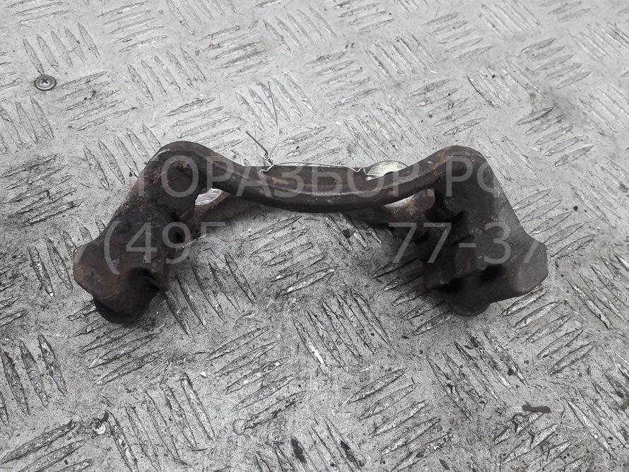 Скоба суппорта переднего