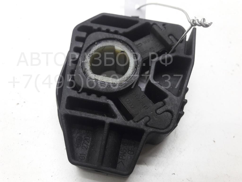 Кронштейн радиатора