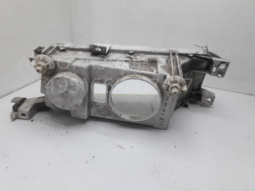 Крепеж фары