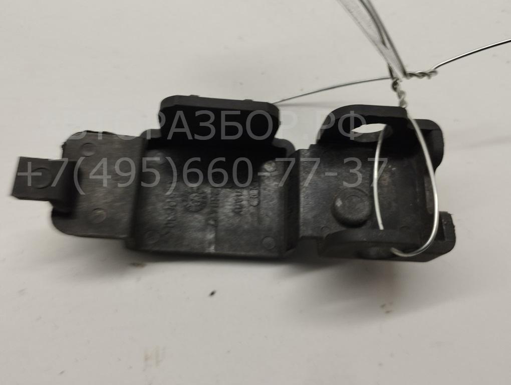 Кронштейн радиатора