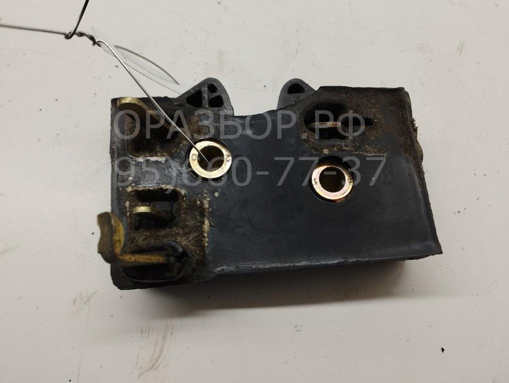 Замок двери задней правой