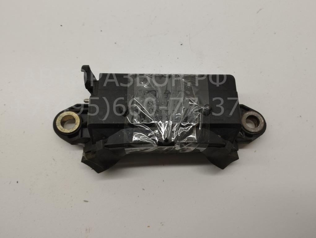 Ручка двери задней наружная левая