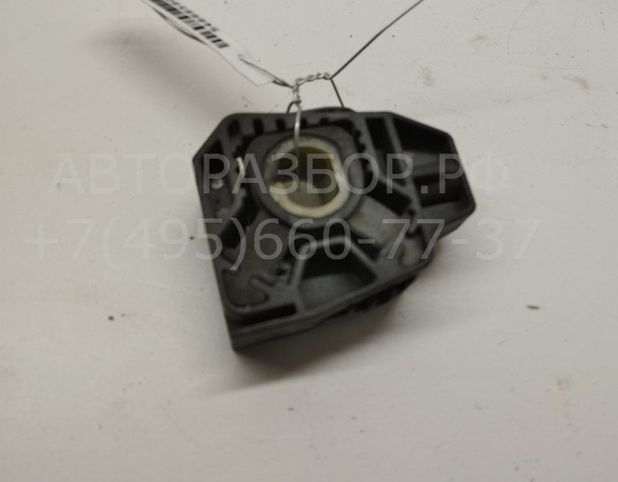 Кронштейн радиатора