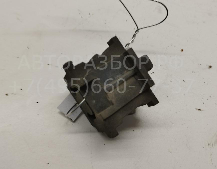 Кронштейн радиатора