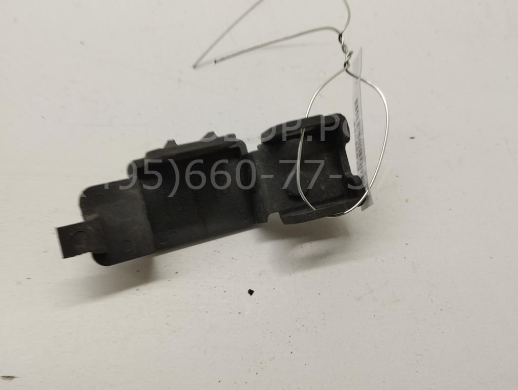 Кронштейн радиатора