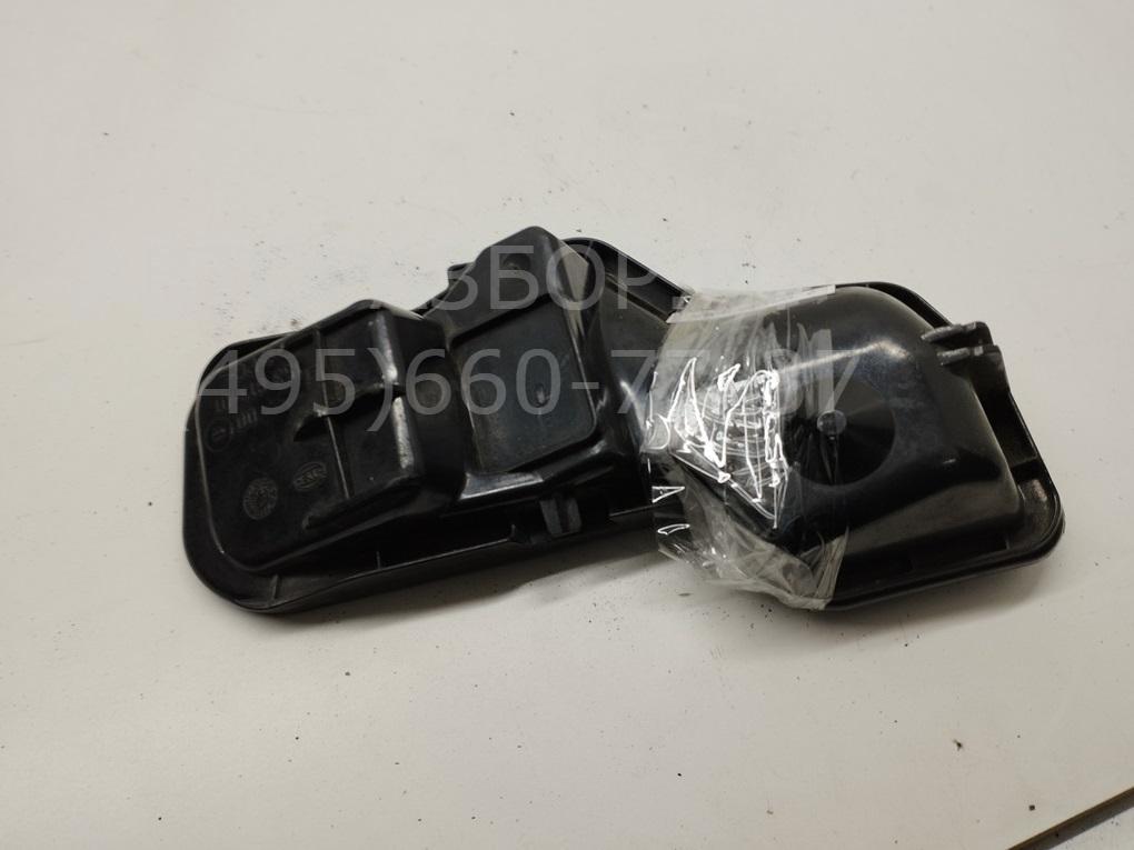 Крышка фары левой