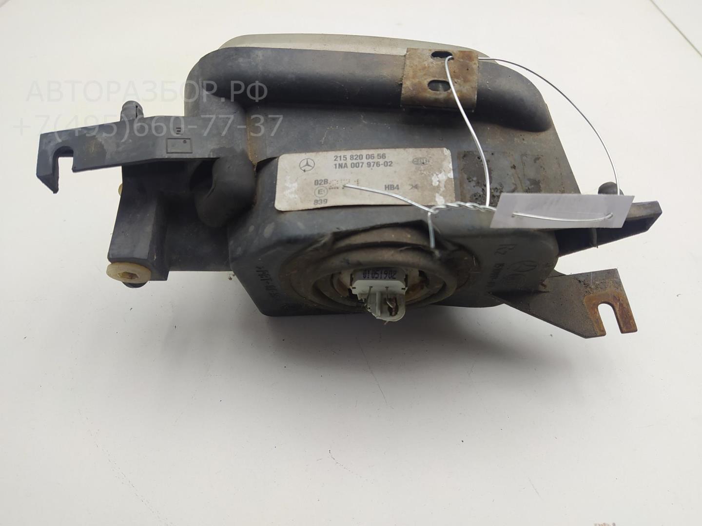 Фара противотуманная правая