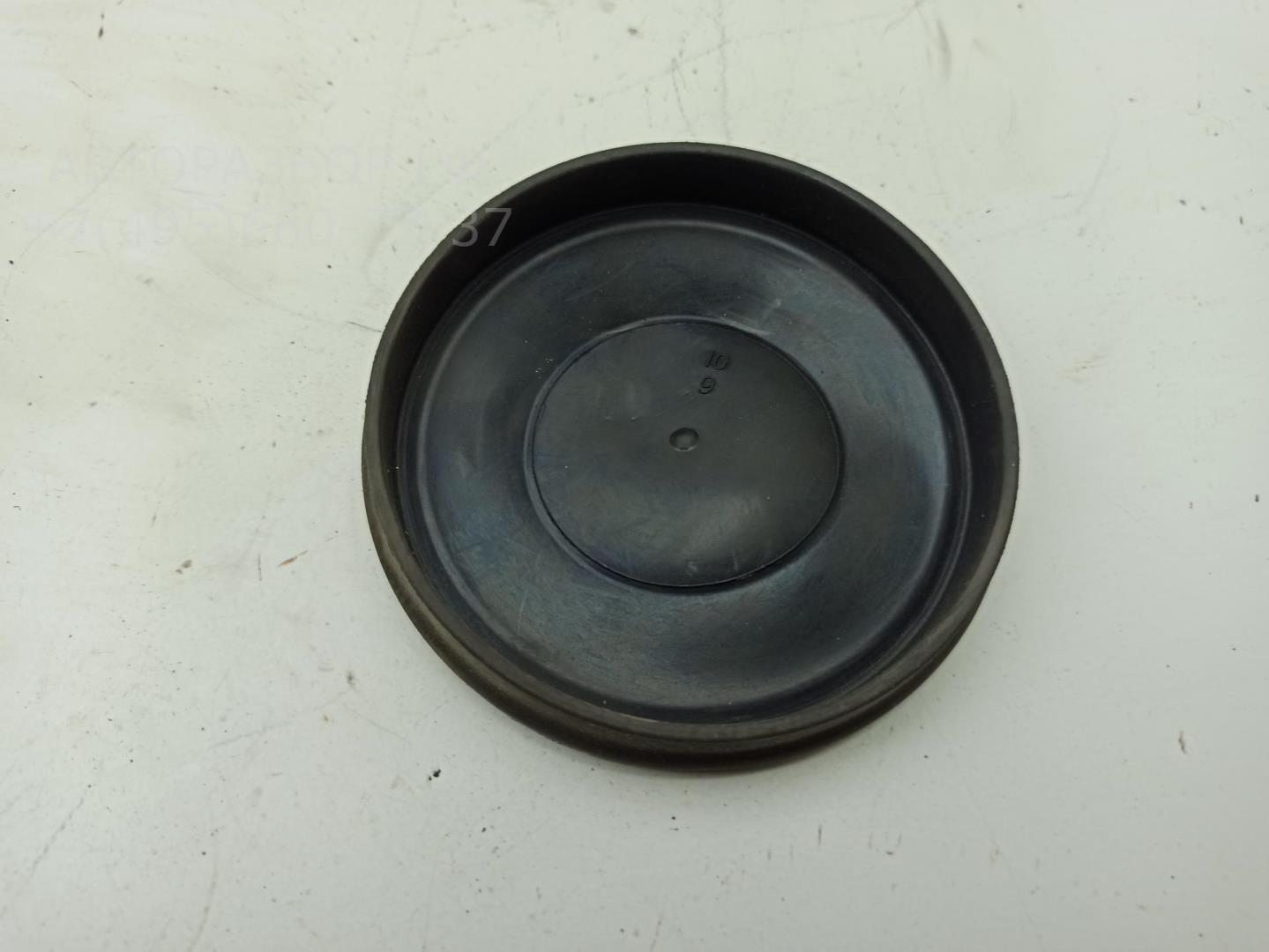 Крышка фары левой