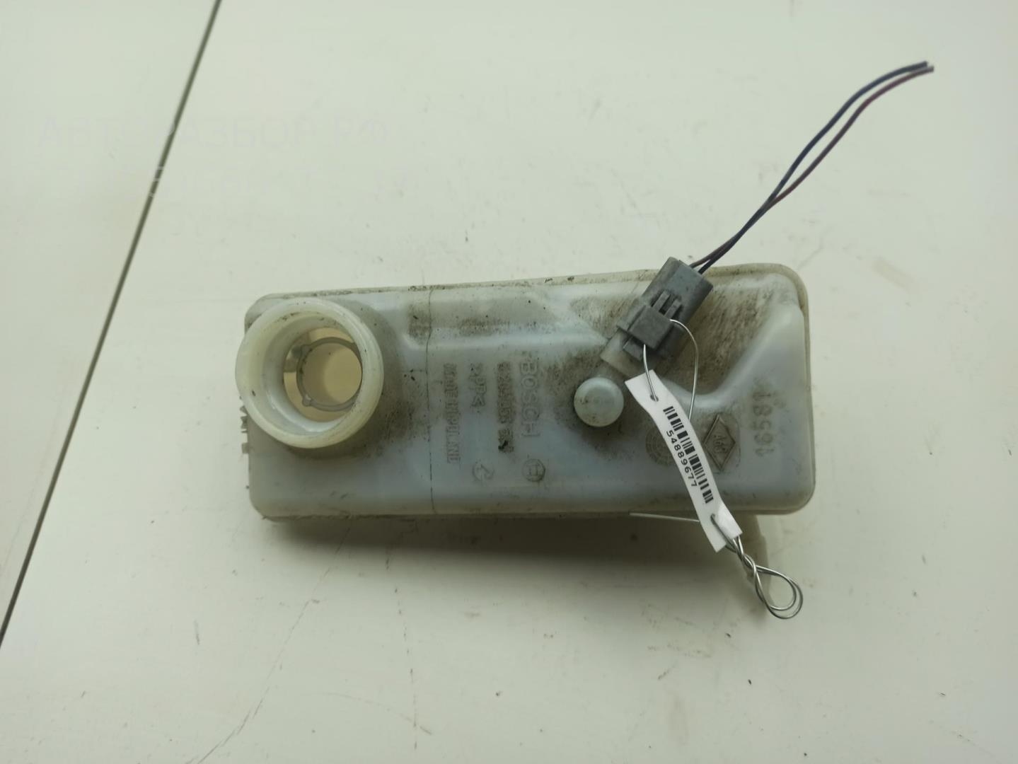 Бачок главного тормозного цилиндра