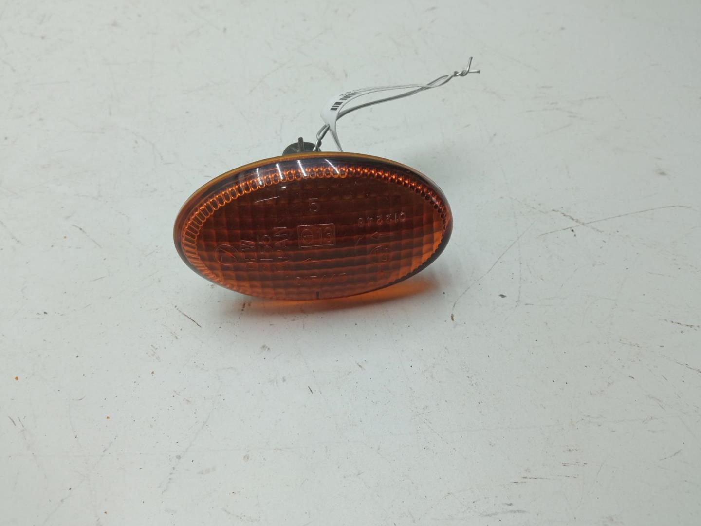 Указатель поворота левый