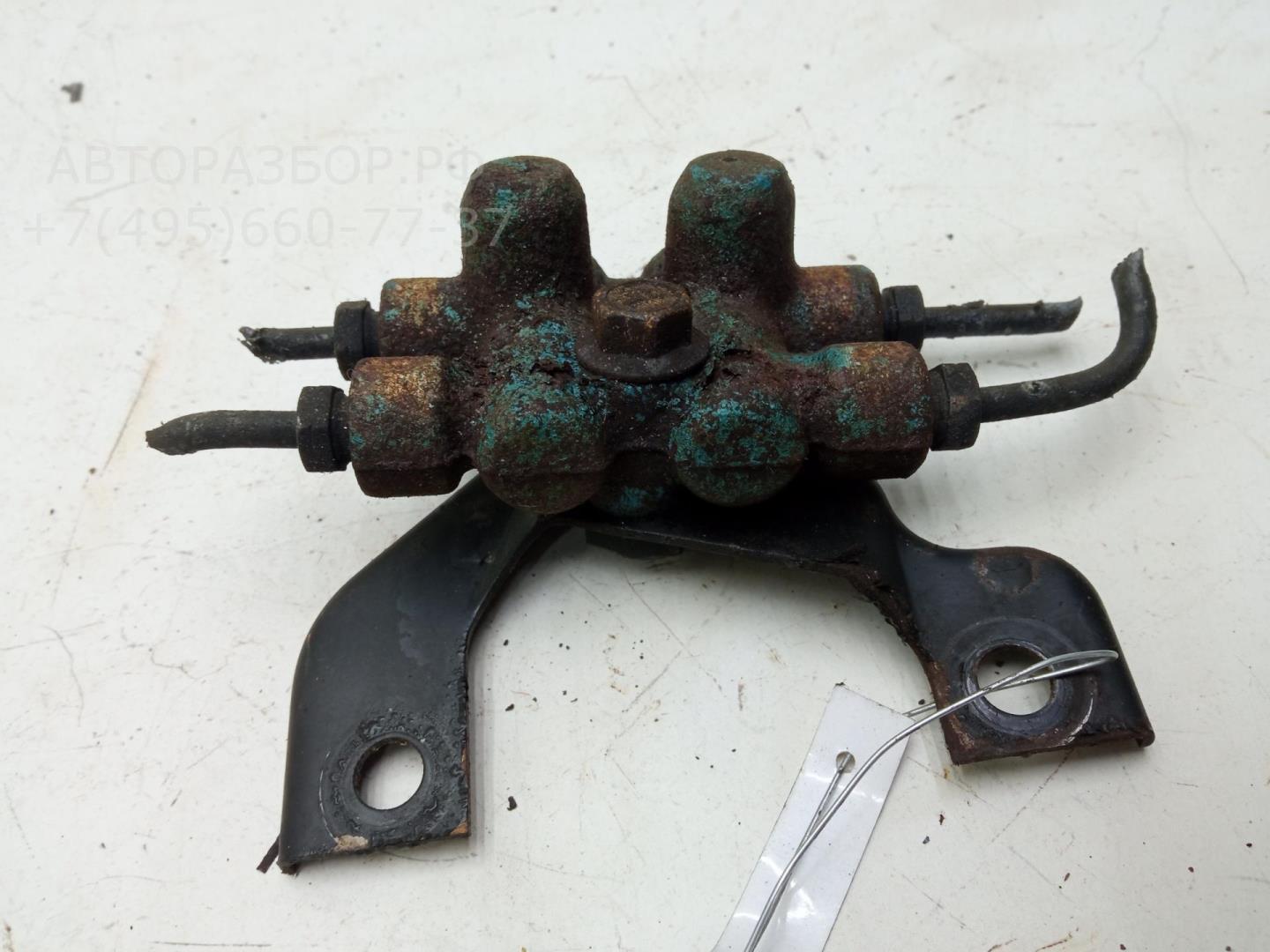 Распределитель тормозных сил