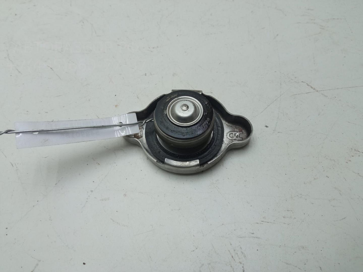 Крышка расширительного бачка