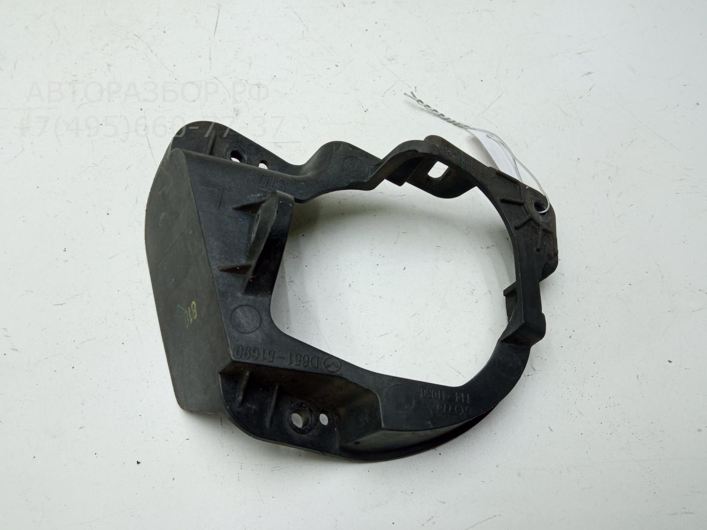 Крепеж фары