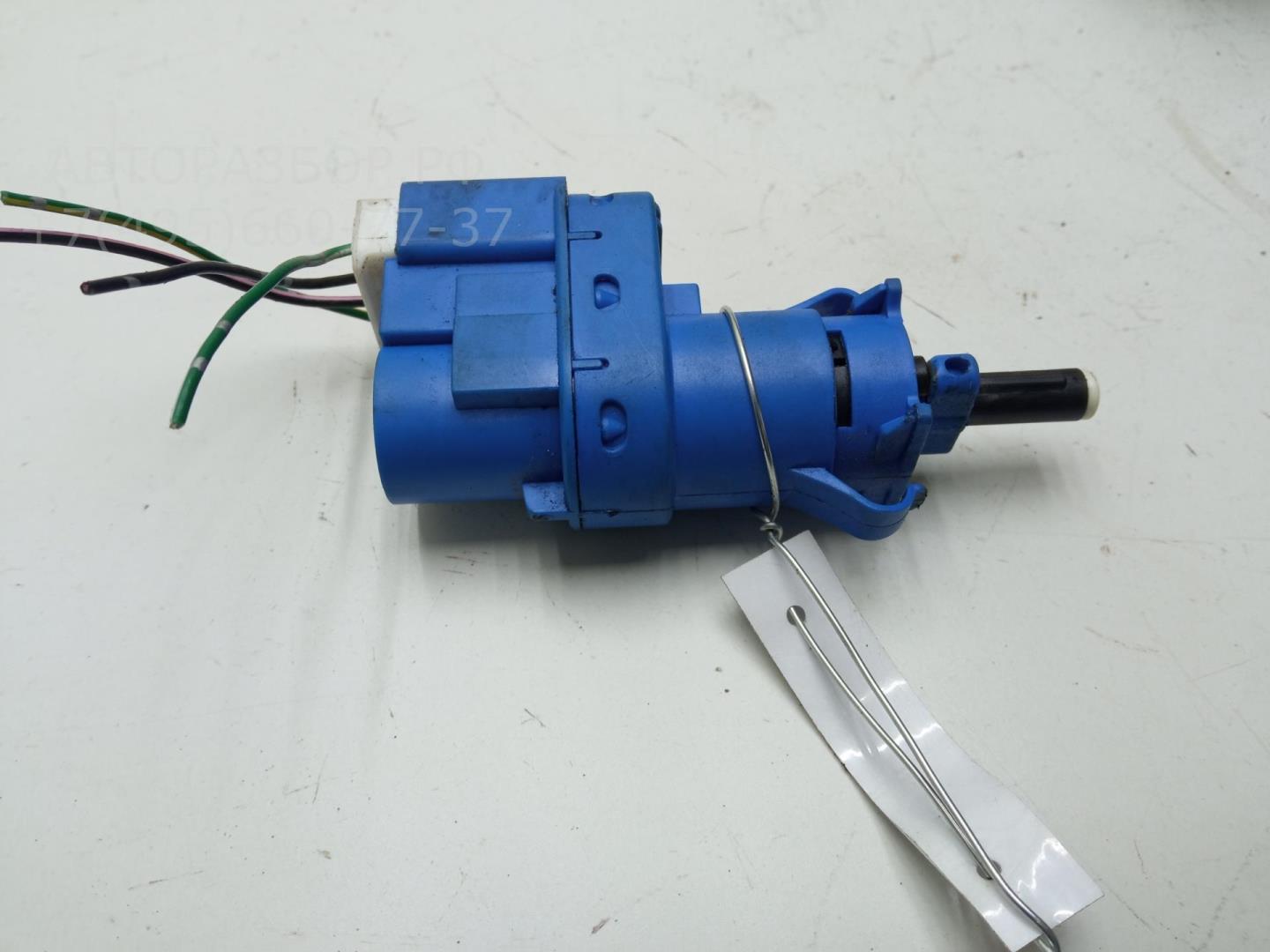 Датчик включения стопсигнала