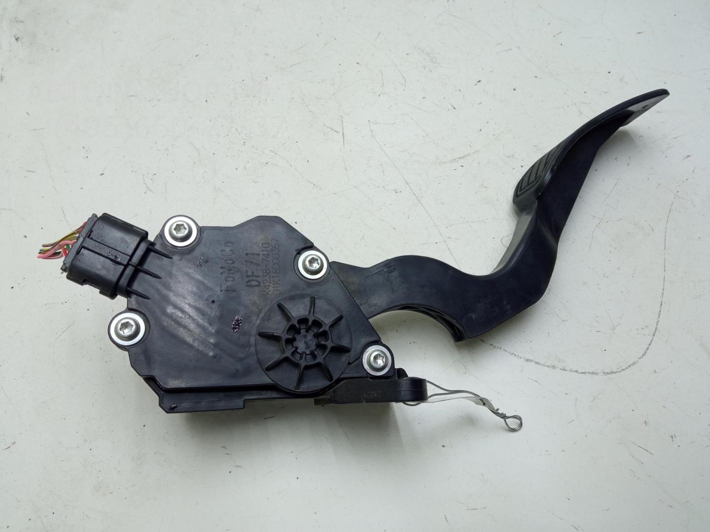 Педаль газа