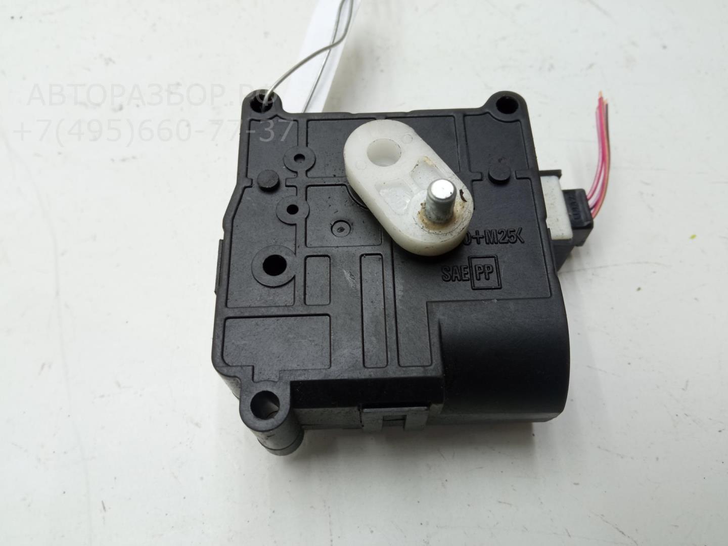 Моторчик заслонки печки