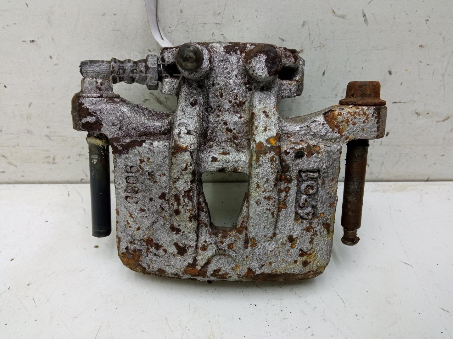 Суппорт задний левый