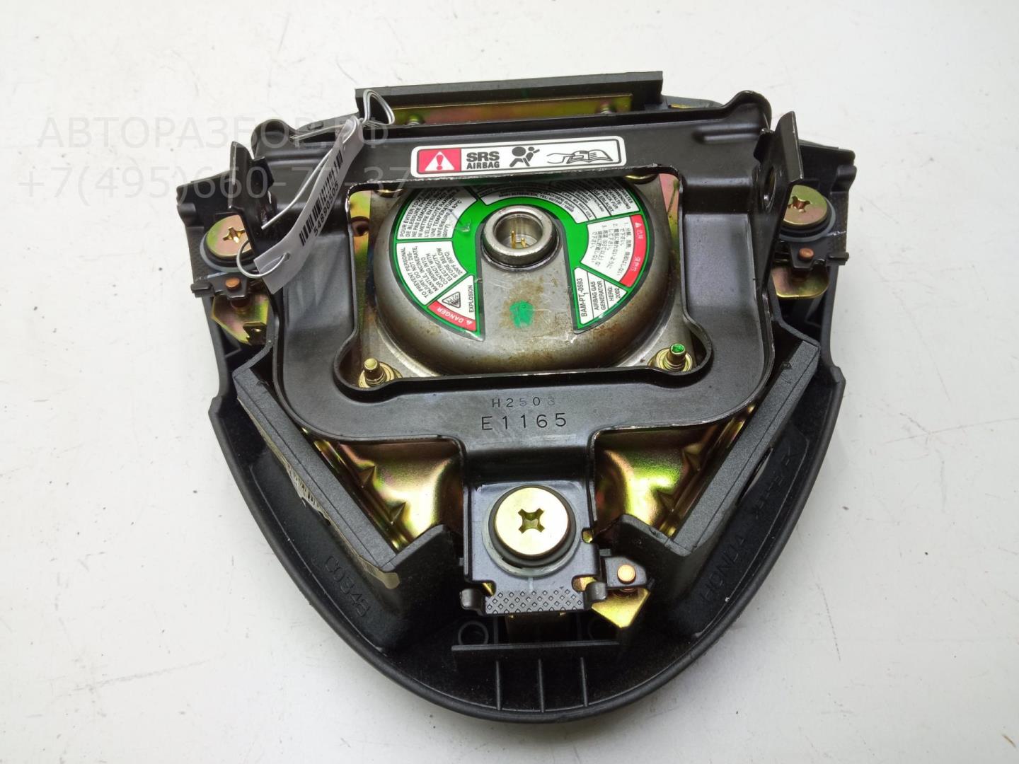 Подушка безопасности в рулевое колесо