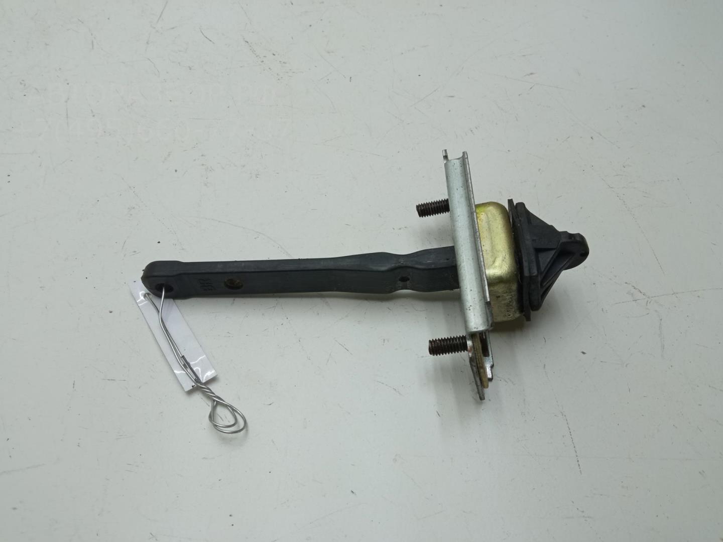 Ограничитель двери