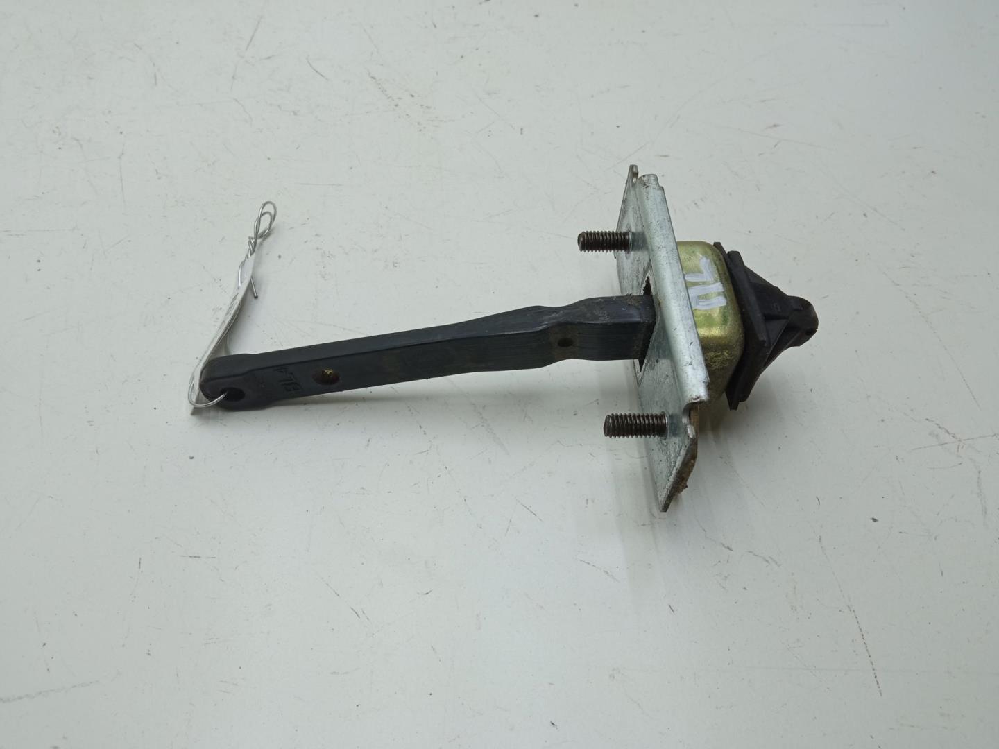 Ограничитель двери