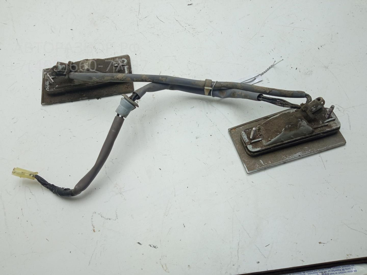 Фонарь подсветки номера