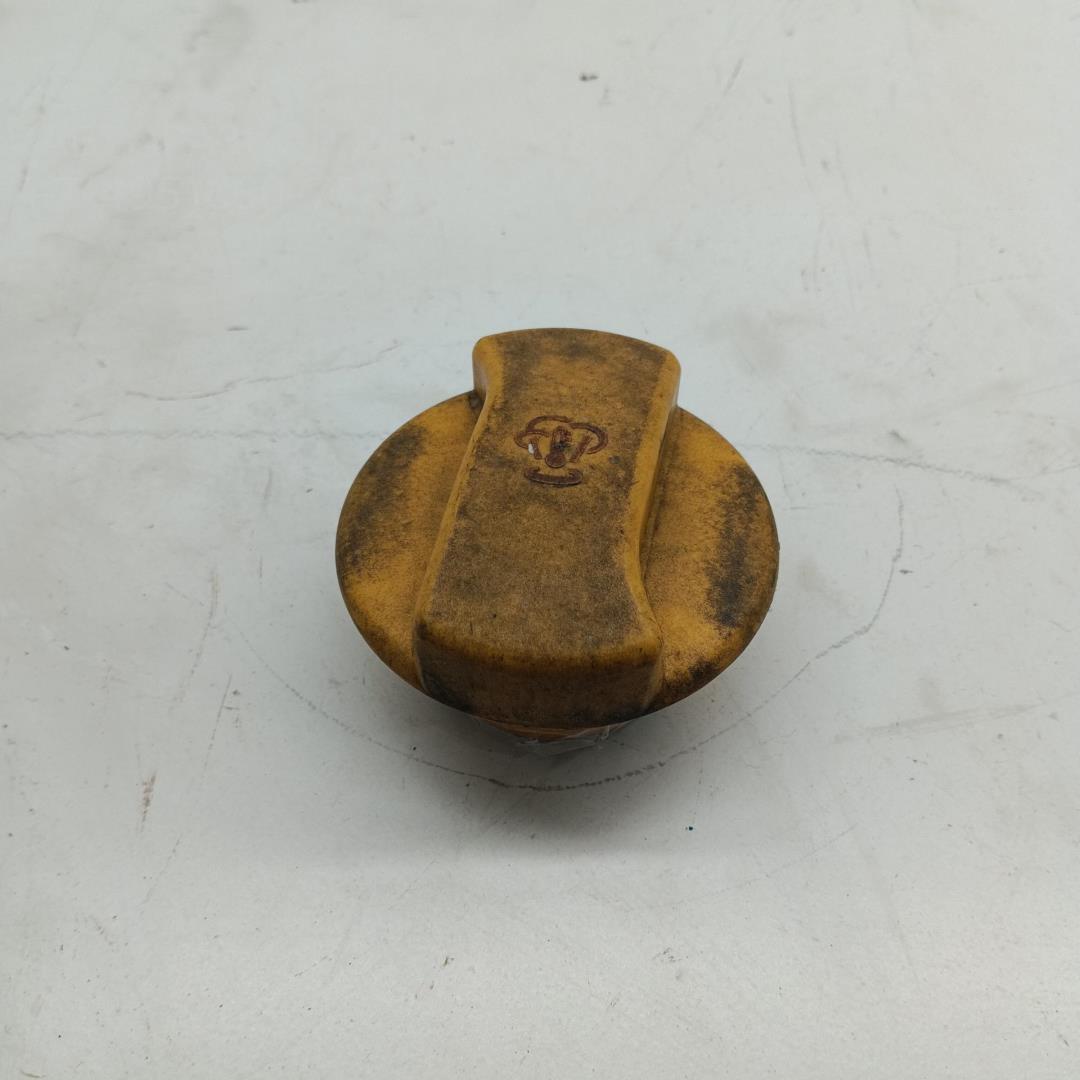 Крышка расширительного бачка