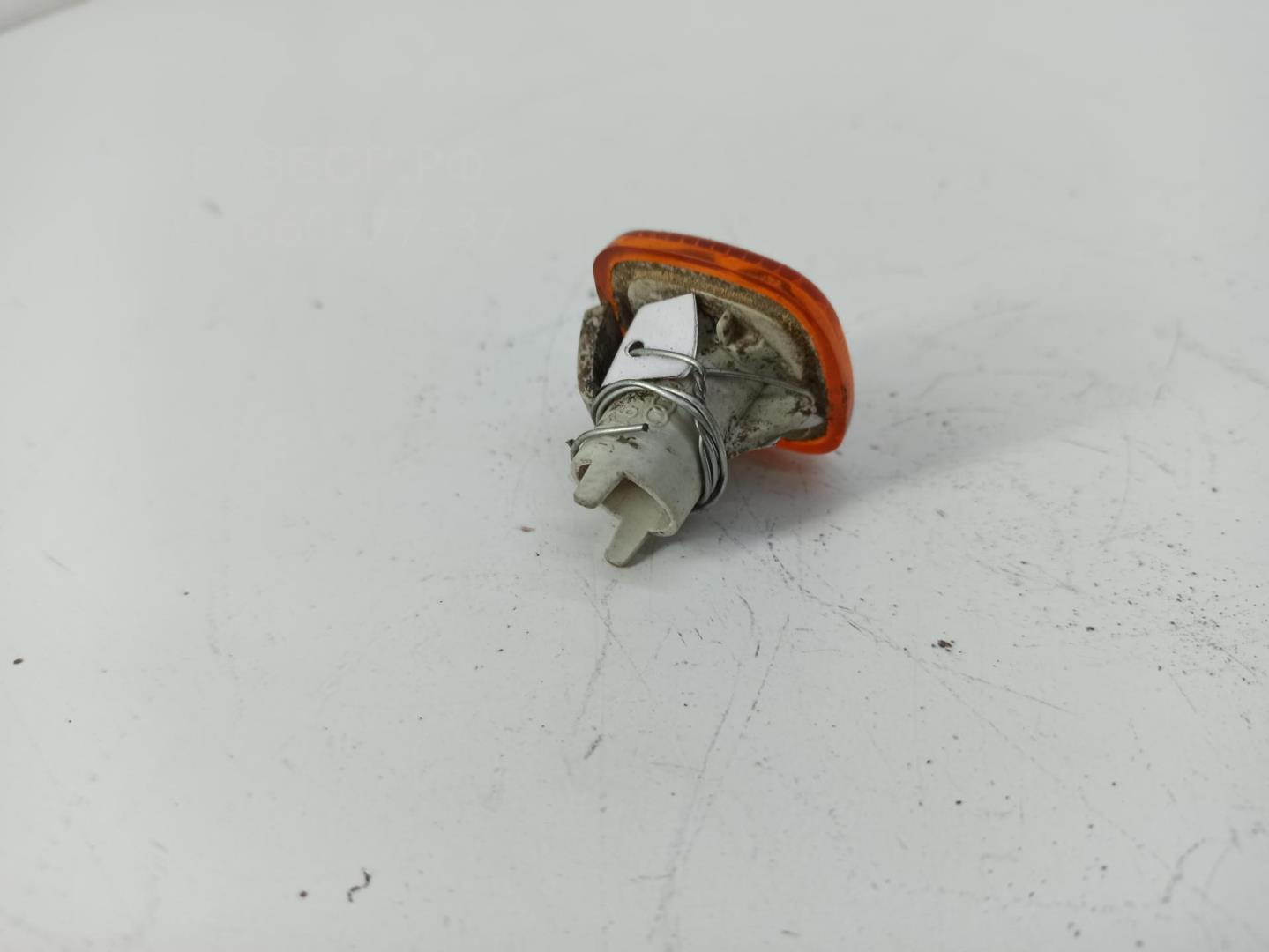 Указатель поворота левый