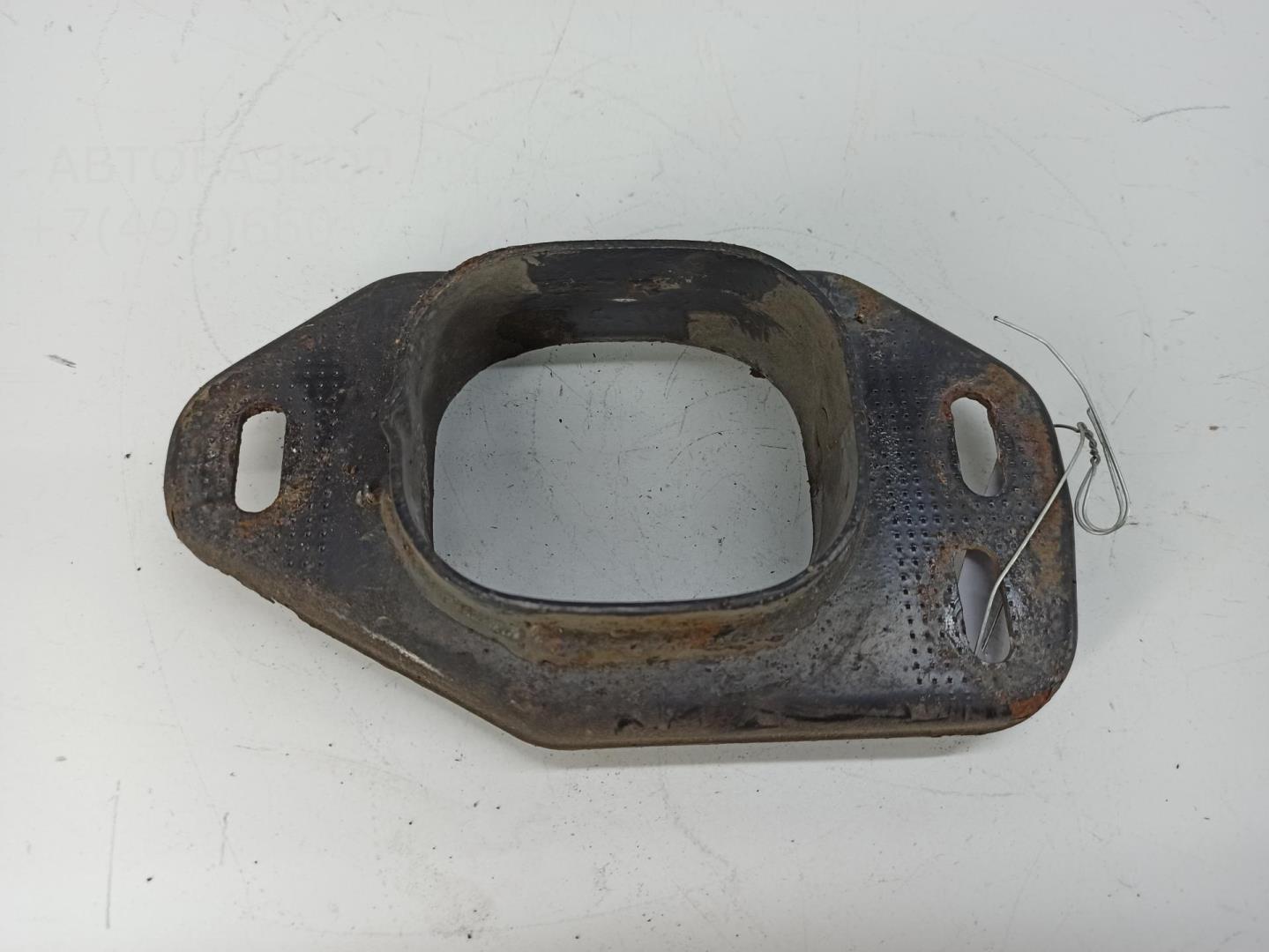 Опора двигателя