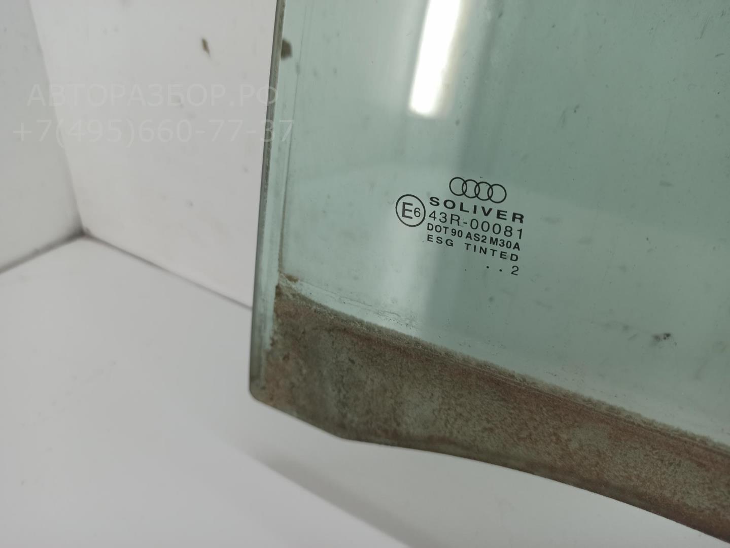 Стекло двери задней левой