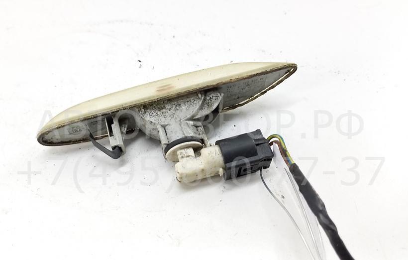 Указатель поворота правый