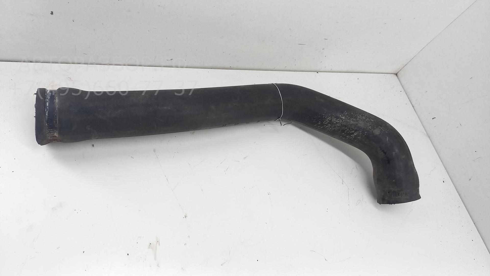 Патрубок радиатора