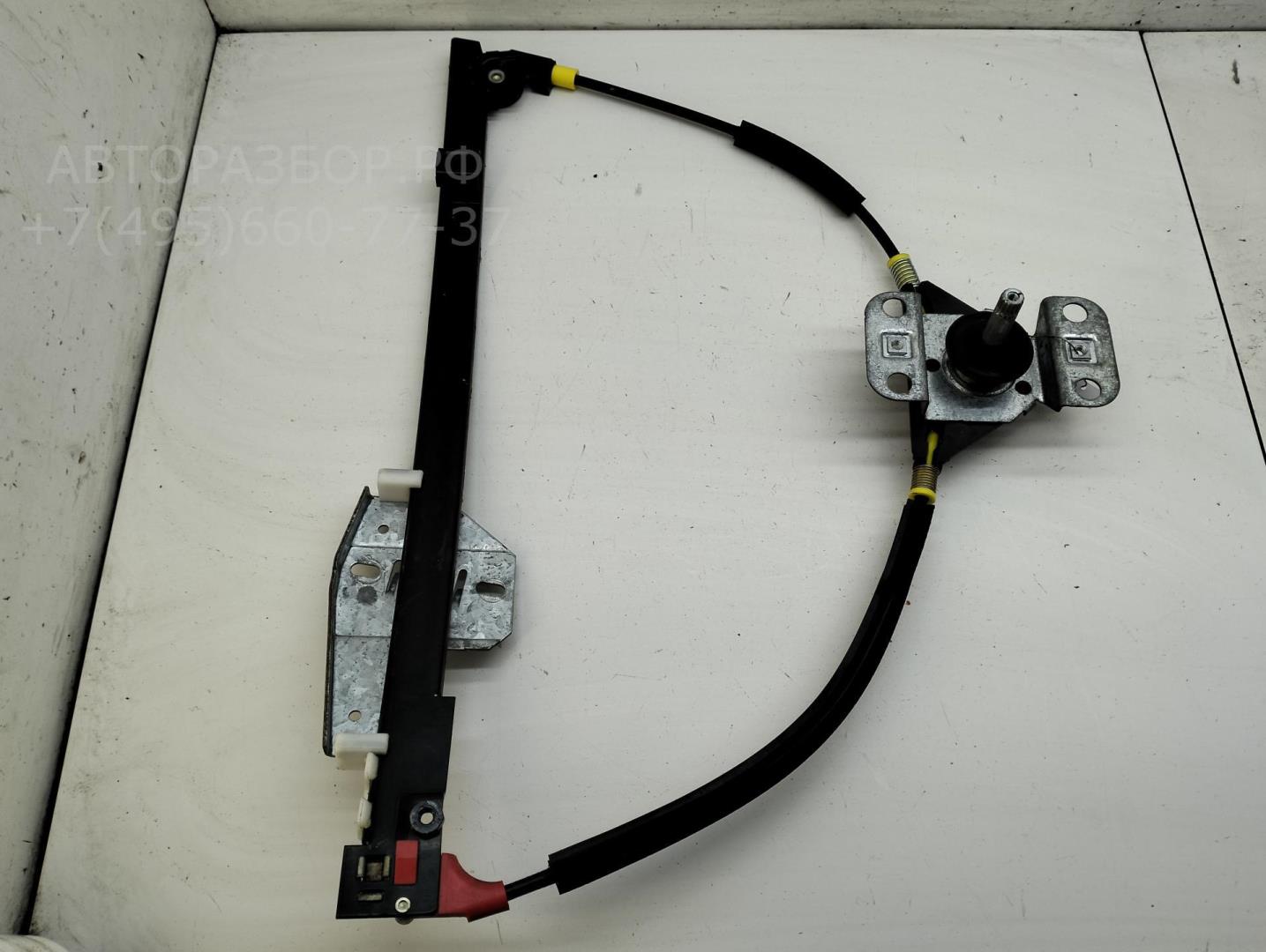 Стеклоподъемник механ. задний левый