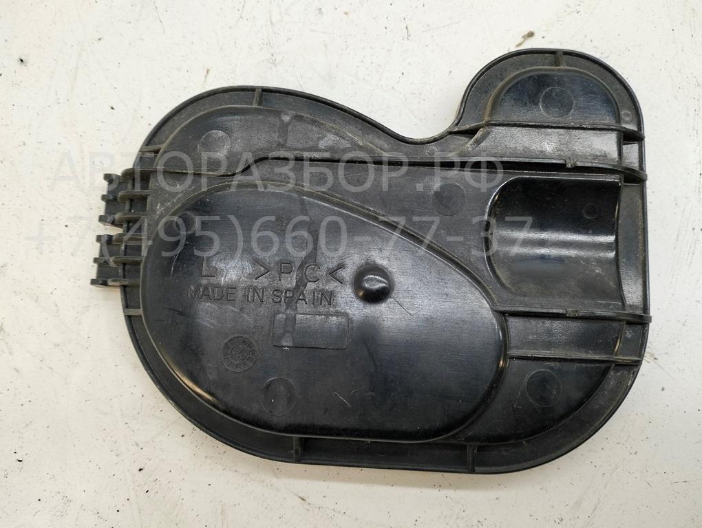 Крышка фары левой