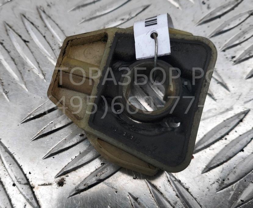 Кронштейн радиатора