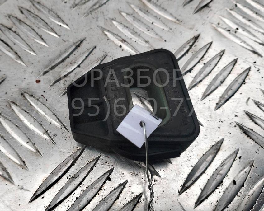 Кронштейн радиатора