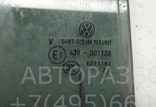 Стекло двери задней левой (форточка)