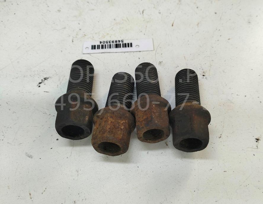 Болт колесный