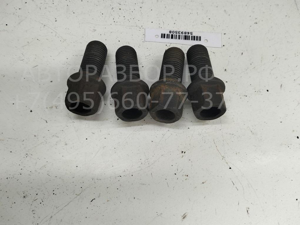 Болт колесный