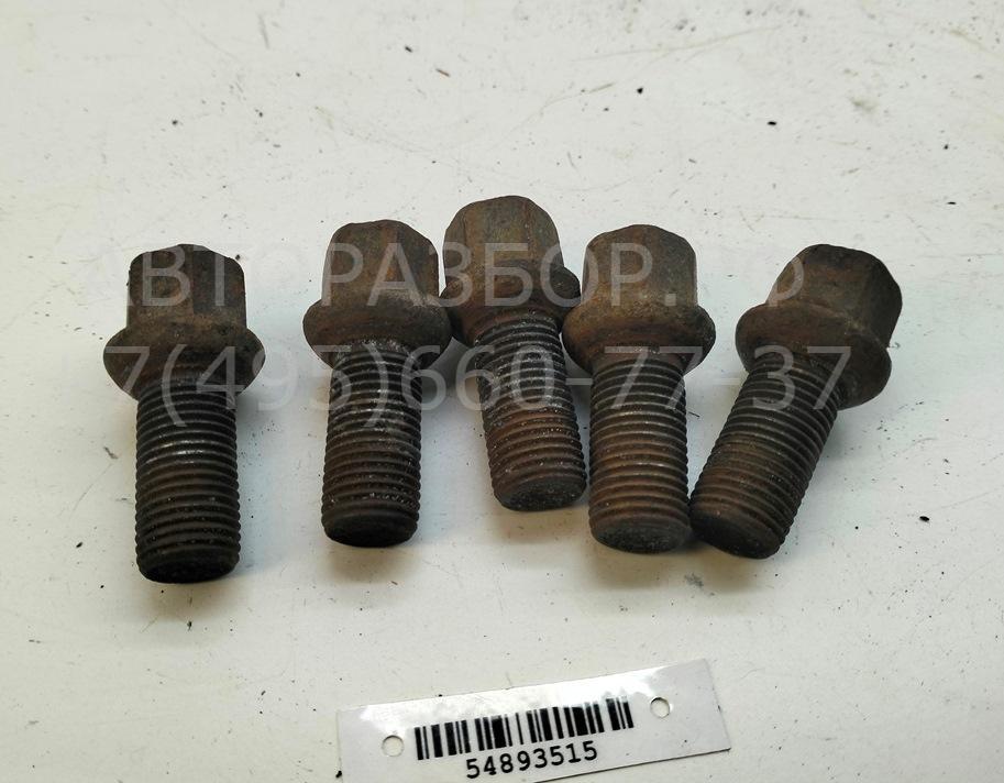 Болт колесный