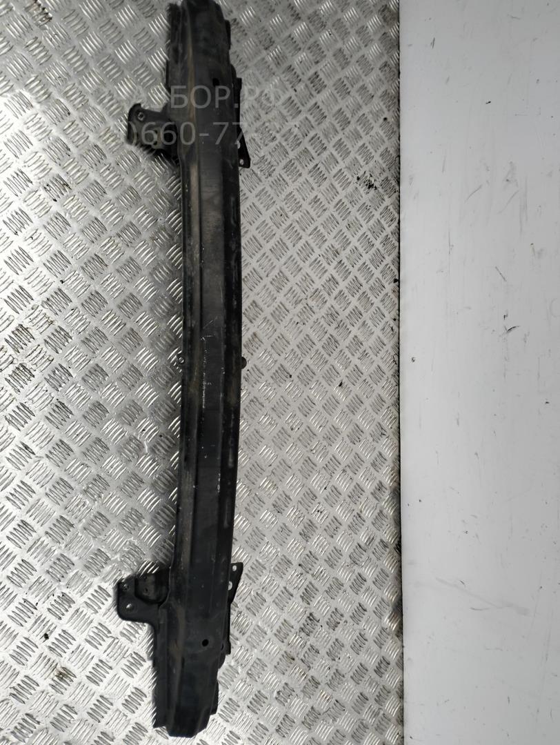 Усилитель переднего бампера