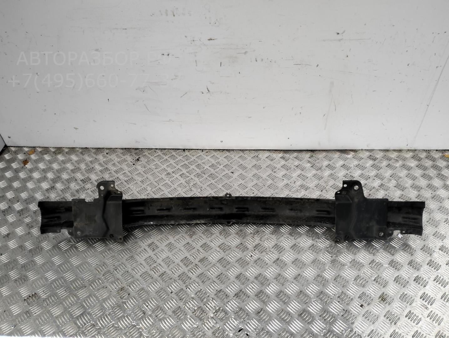 Усилитель переднего бампера