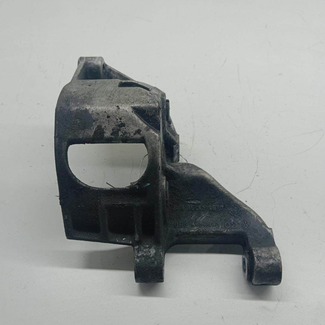 Кронштейн ГУР