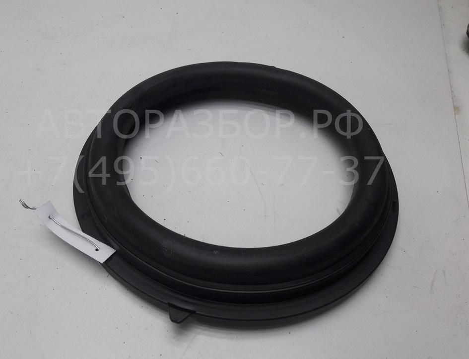 Накладка двери передней правой