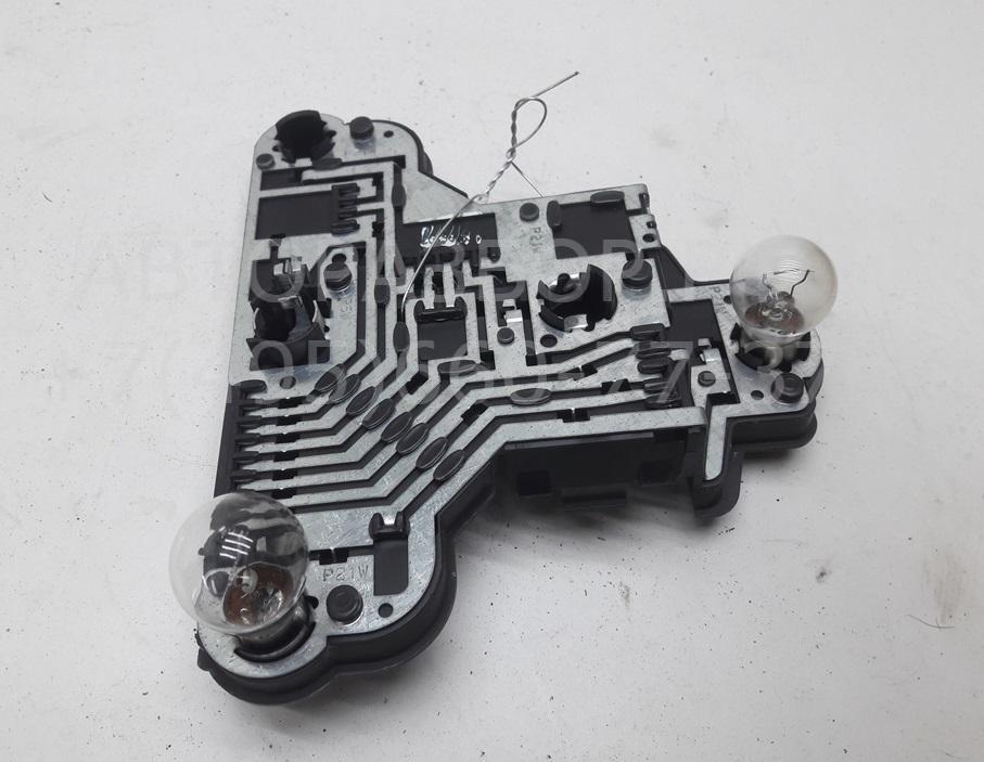 Плата заднего фонаря правого