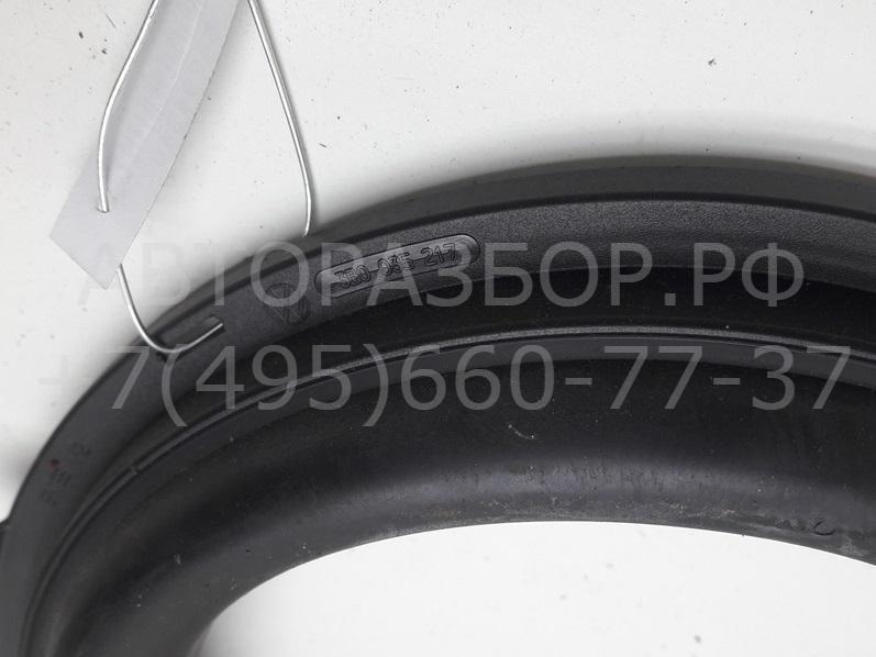 Накладка двери передней левой