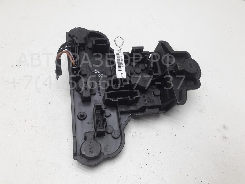 Плата заднего фонаря правого