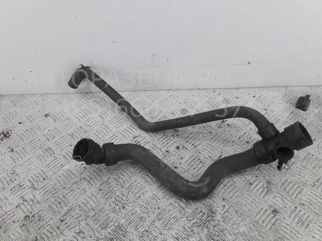 Патрубок радиатора