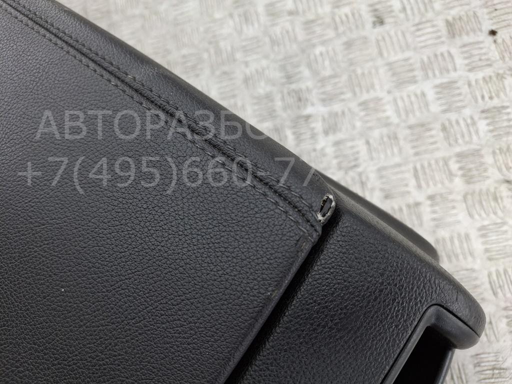 Подлокотник